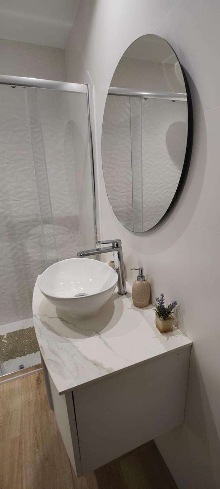 Habitahost Colon Apartment Cuenca  Ngoại thất bức ảnh
